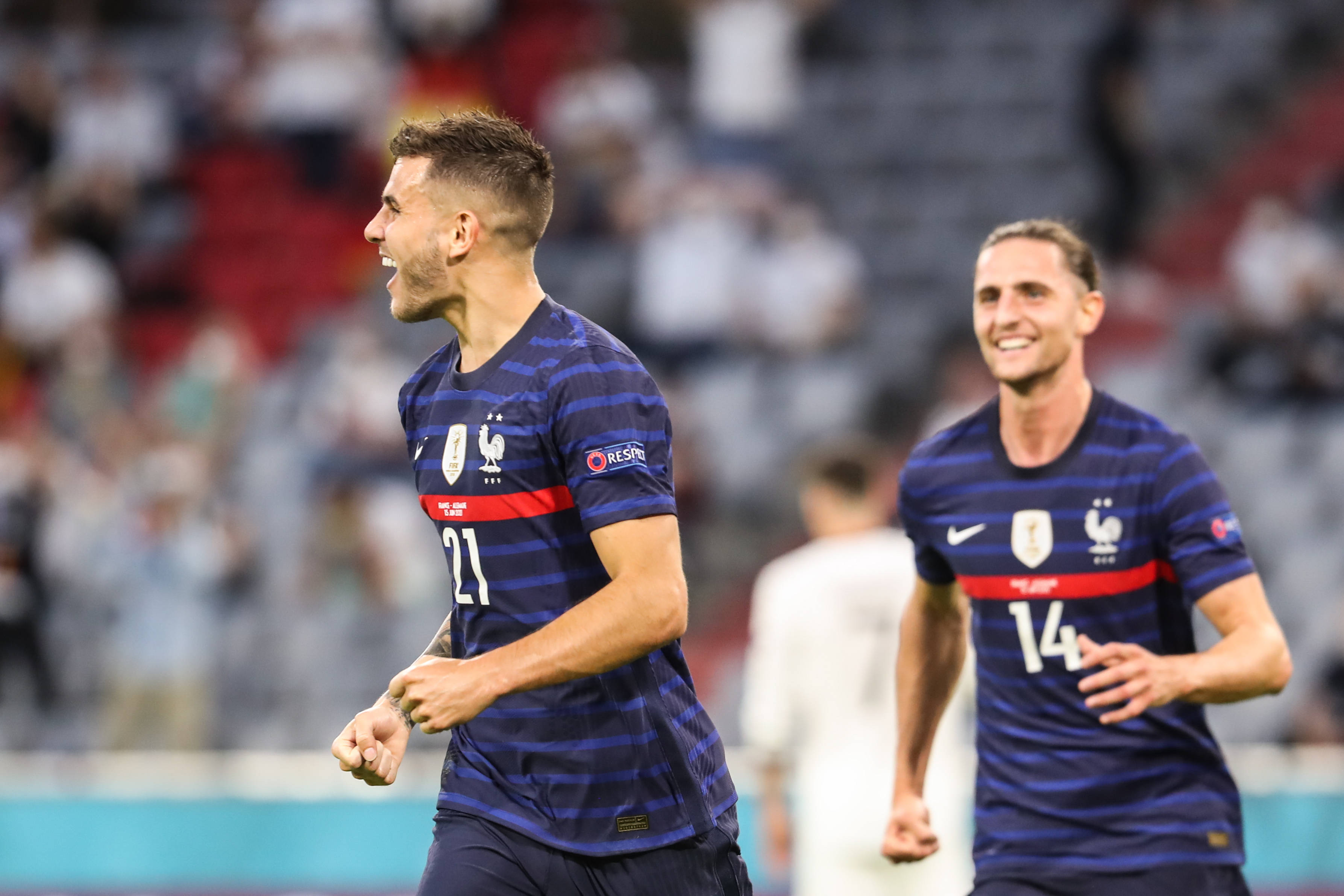 法国战胜挑战，成功晋级国际足球比赛