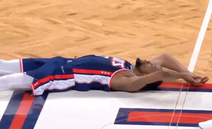 Karsa在利物浦比赛中绝杀，战术调整引发热议！